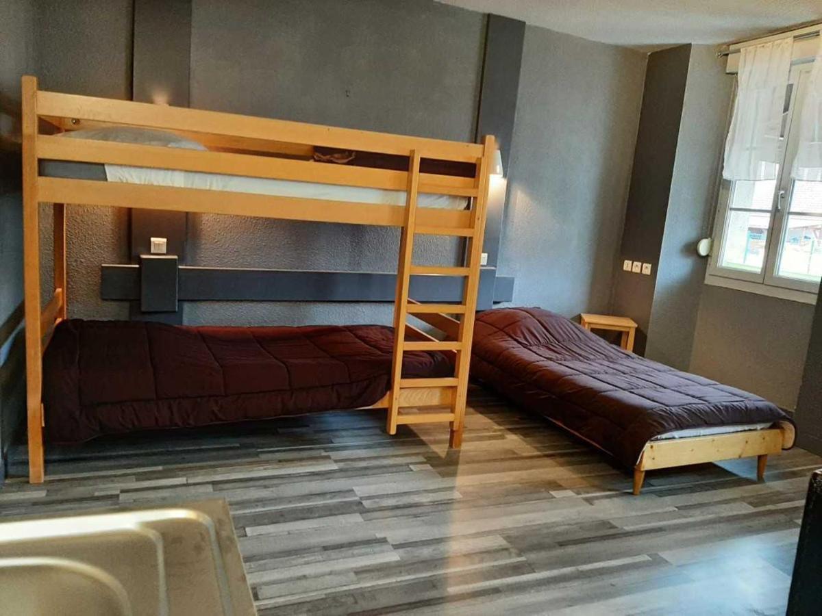 Hotel De La Vallee 奥尔南 外观 照片
